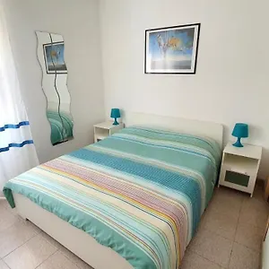 https://la-mandronia-bb.hotelsalgherosardinia.com