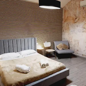 lotus-rooms.it-romehotels.com/